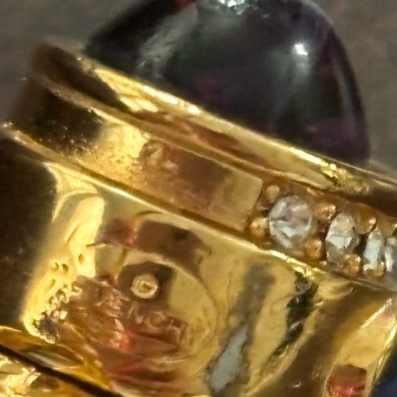 Givenchy Jewel Twist Cable Hinge
Torque Necklace and bracelet set 1980’s - Picture 7 of 15